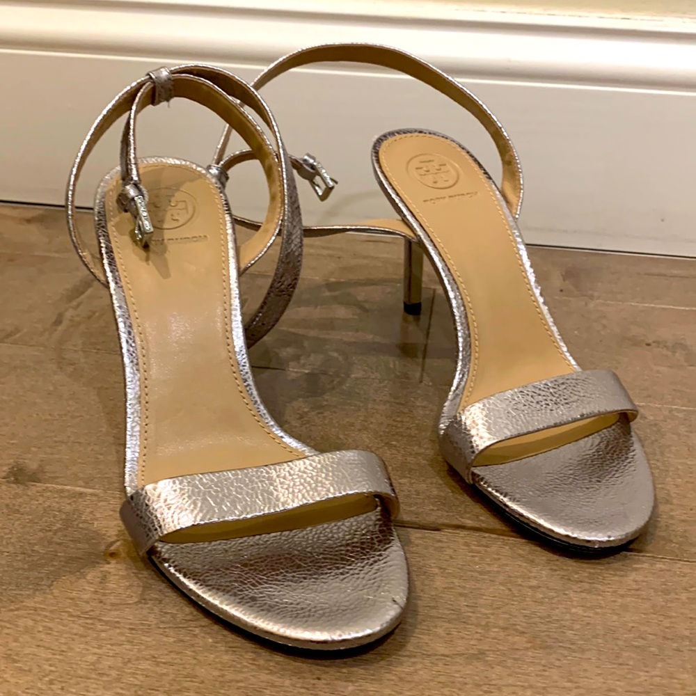 Tory Burch leather sandal